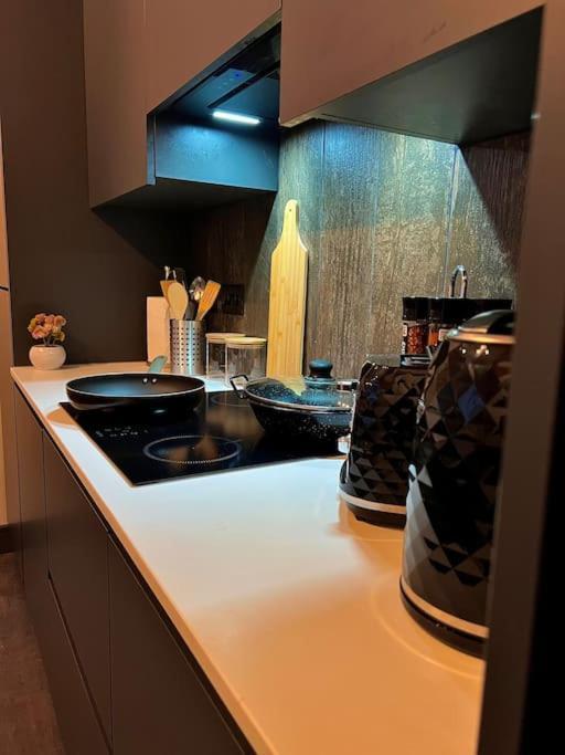 Cityzenretreat - Mezzanine Apartment Sleeps 4 Sheffield City Centre Екстериор снимка