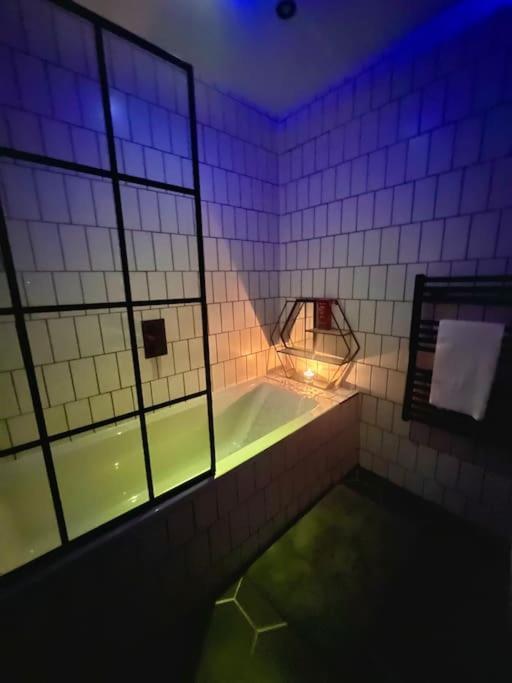Cityzenretreat - Mezzanine Apartment Sleeps 4 Sheffield City Centre Екстериор снимка