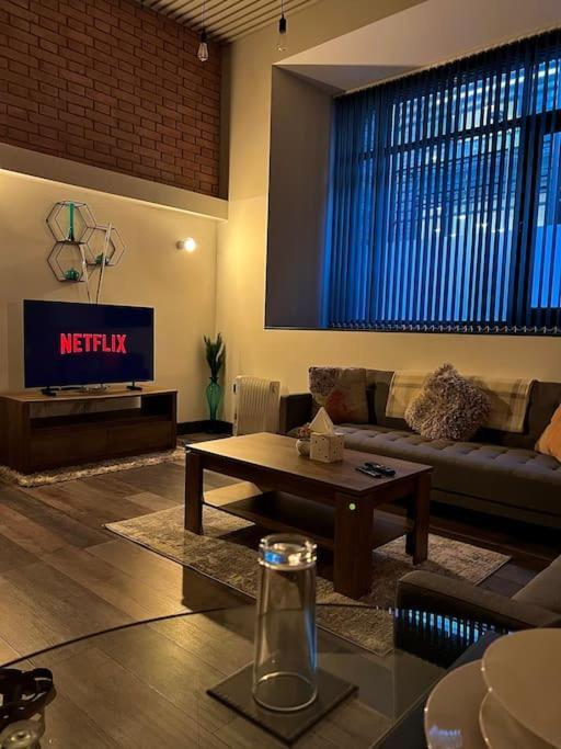 Cityzenretreat - Mezzanine Apartment Sleeps 4 Sheffield City Centre Екстериор снимка