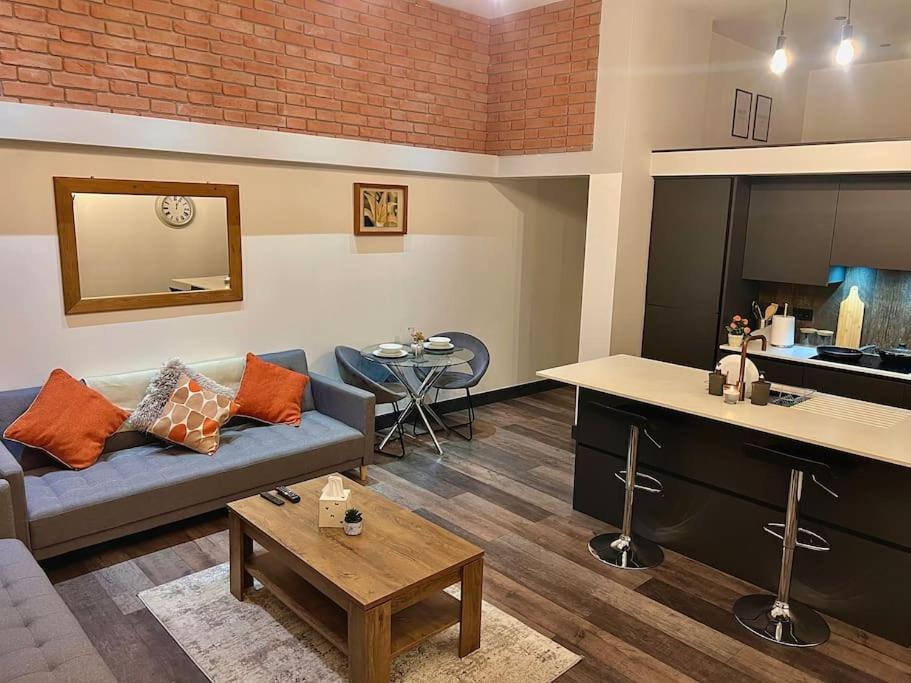 Cityzenretreat - Mezzanine Apartment Sleeps 4 Sheffield City Centre Екстериор снимка