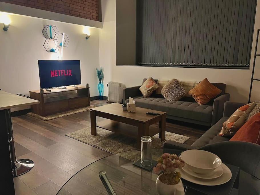 Cityzenretreat - Mezzanine Apartment Sleeps 4 Sheffield City Centre Екстериор снимка